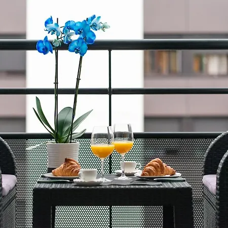 Apartment N